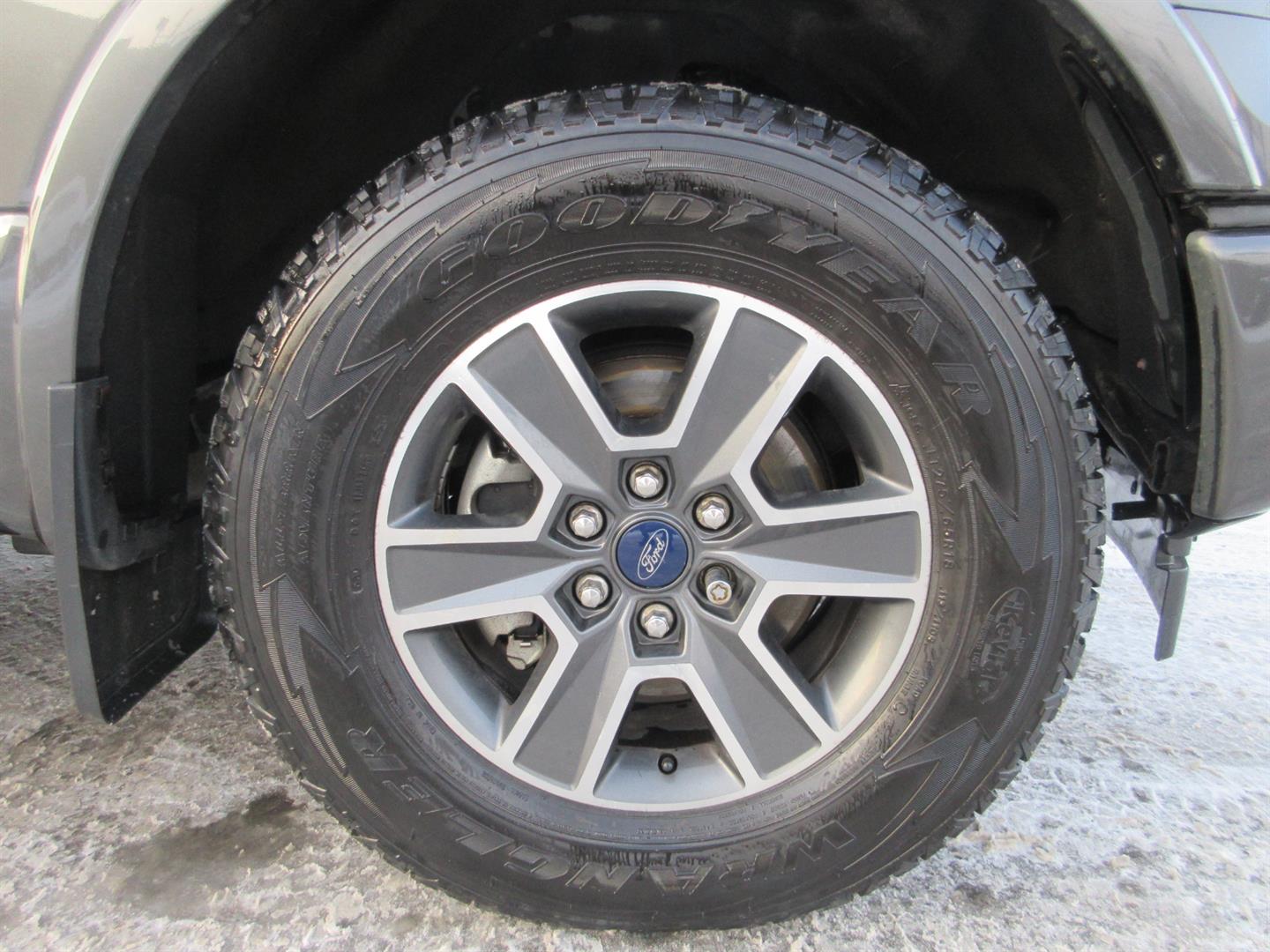 ford F-150 2017 - 11