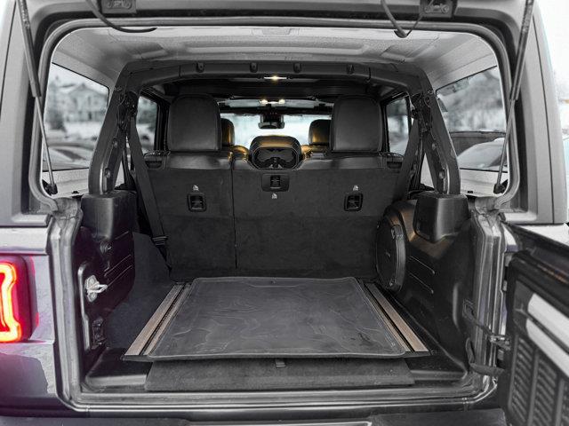 jeep Wrangler Unlimited 2020 - 23