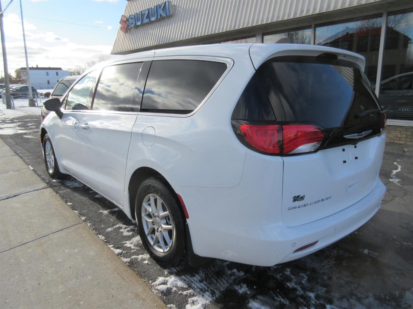 chrysler Grand Caravan 2024 - 8