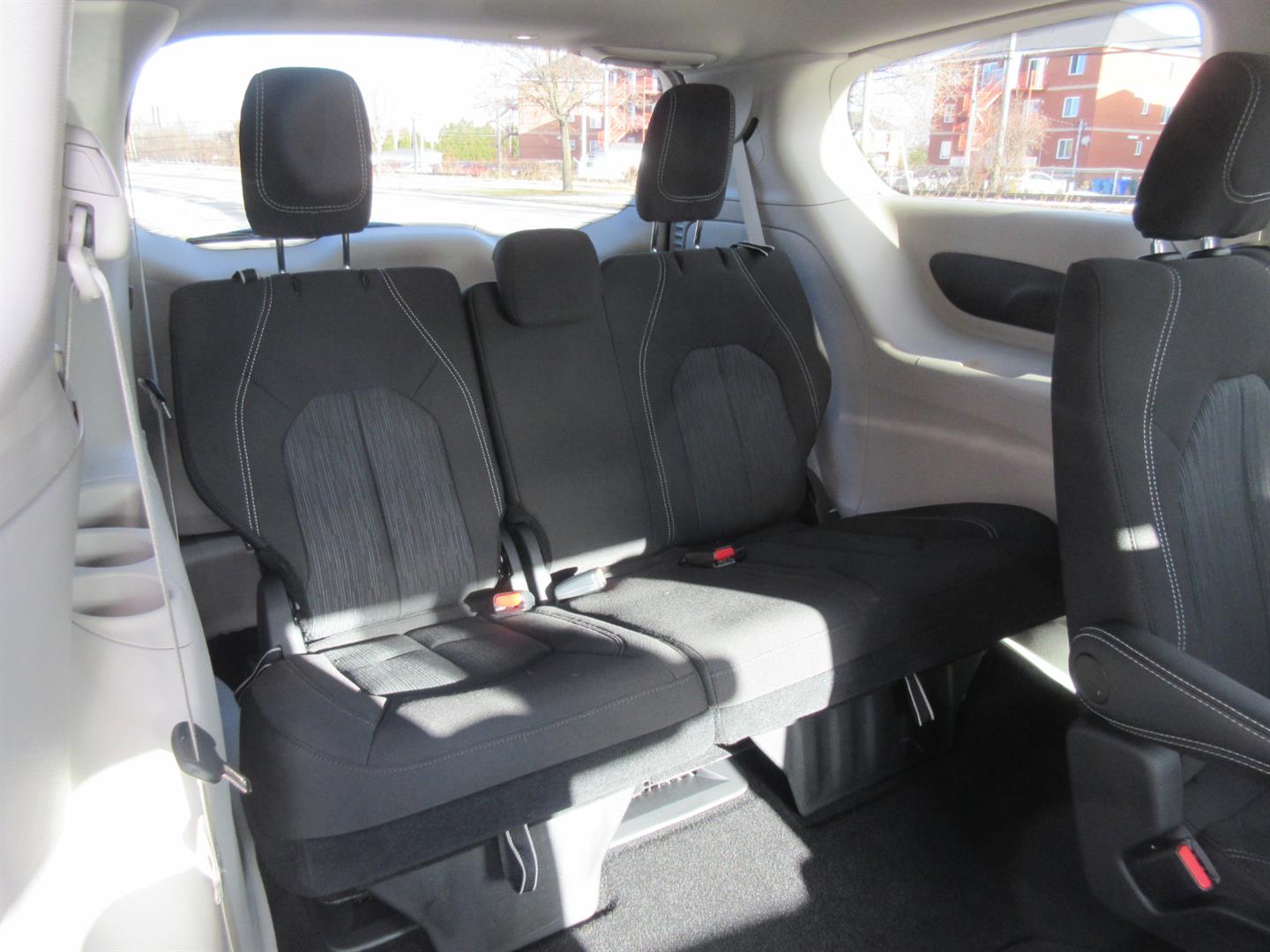 chrysler Grand Caravan 2024 - 21