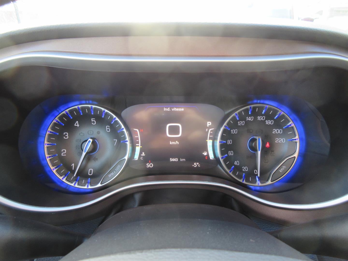 chrysler Grand Caravan 2024 - 30