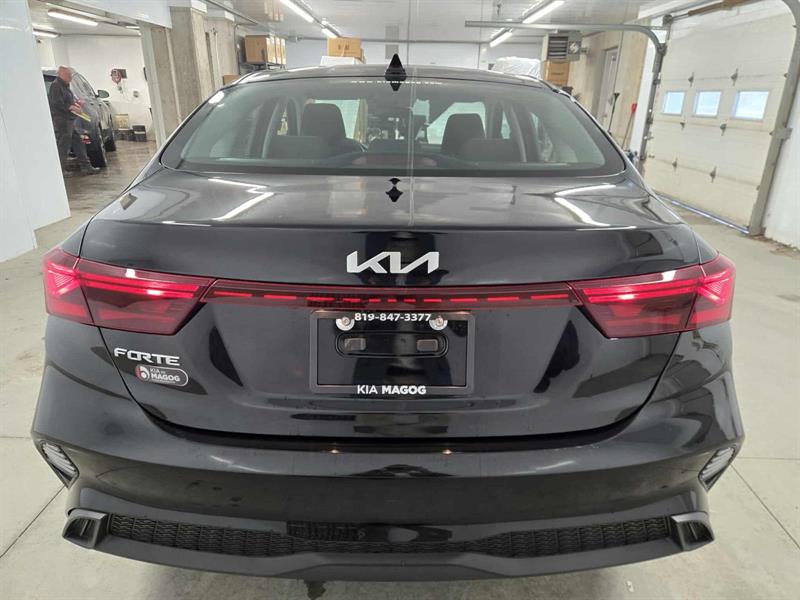 kia Forte 2023 - 7