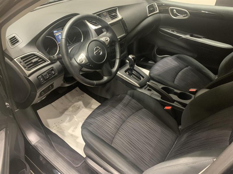 nissan Sentra 2019 - 5