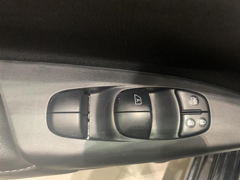 nissan Sentra 2019 - 6