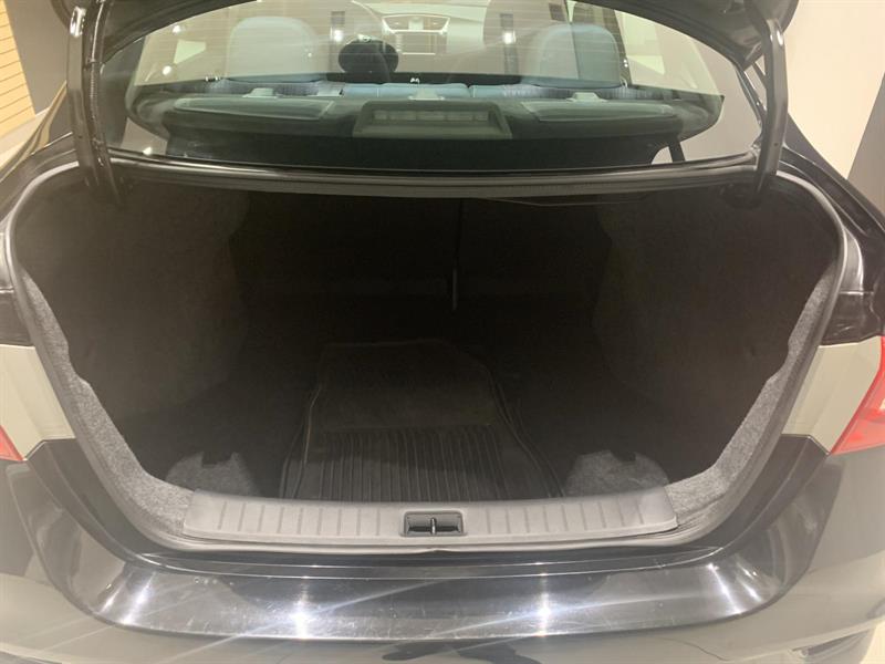 nissan Sentra 2019 - 15