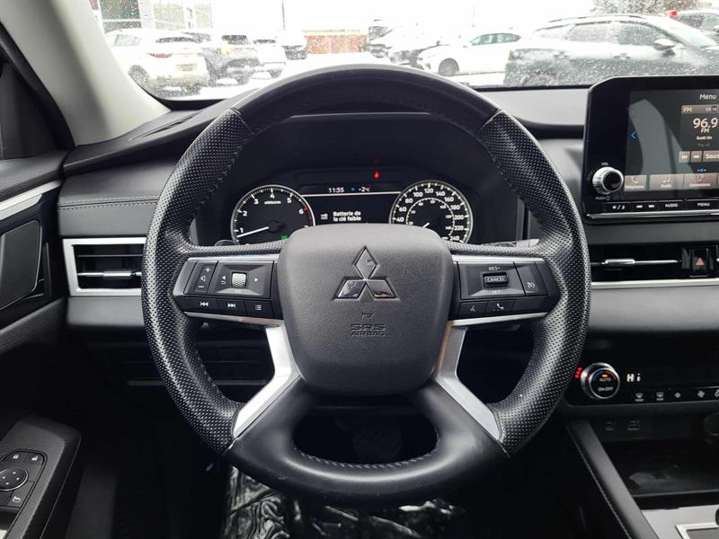 mitsubishi Outlander 2022 - 7