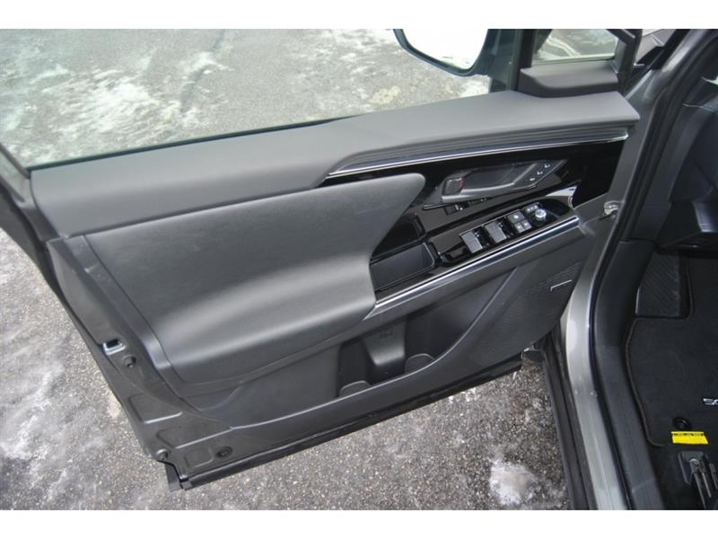 subaru Solterra 2023 - 12