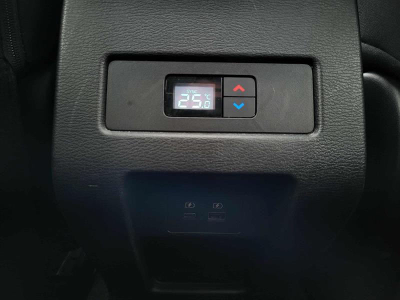 mitsubishi Outlander 2024 - 17