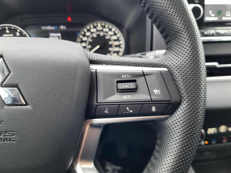 mitsubishi Outlander 2024 - 9