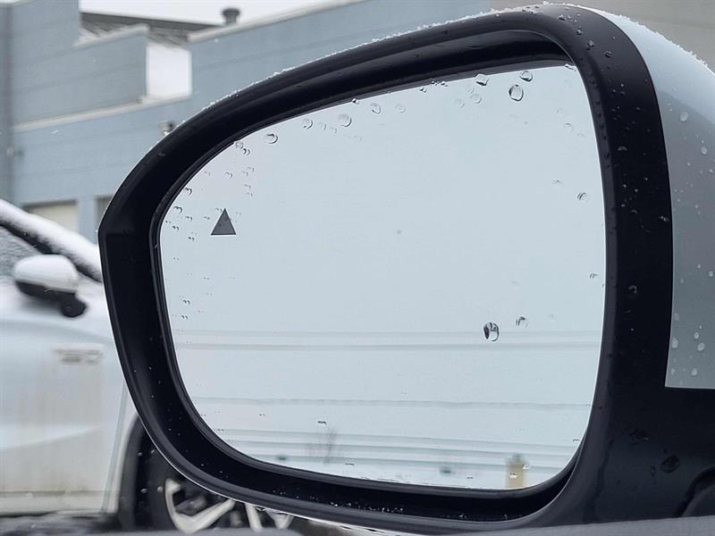 mitsubishi Outlander 2024 - 17