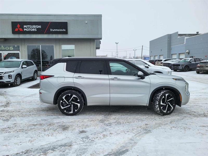 mitsubishi Outlander 2024 - 2