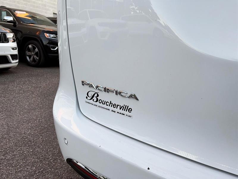 chrysler Pacifica 2024 - 10