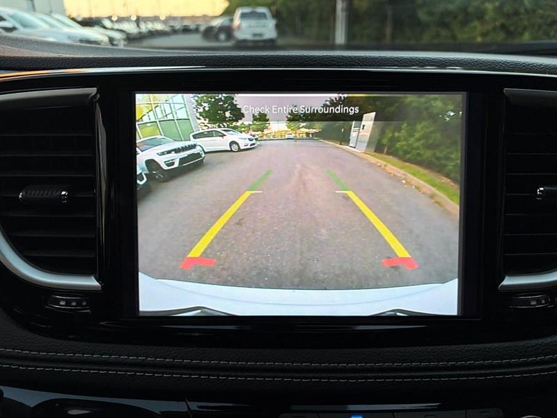 chrysler Pacifica 2024 - 21