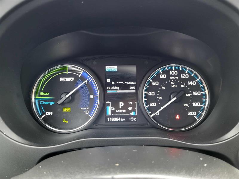 mitsubishi Outlander PHEV 2022 - 6