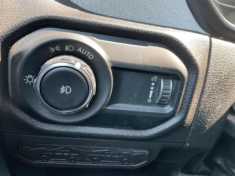 jeep Wrangler 2024 - 26