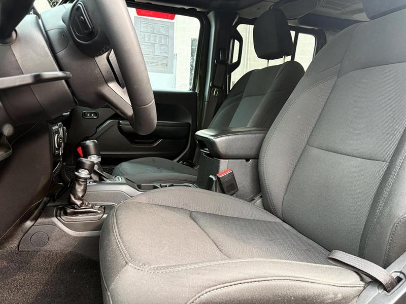 jeep Wrangler 2023 - 4