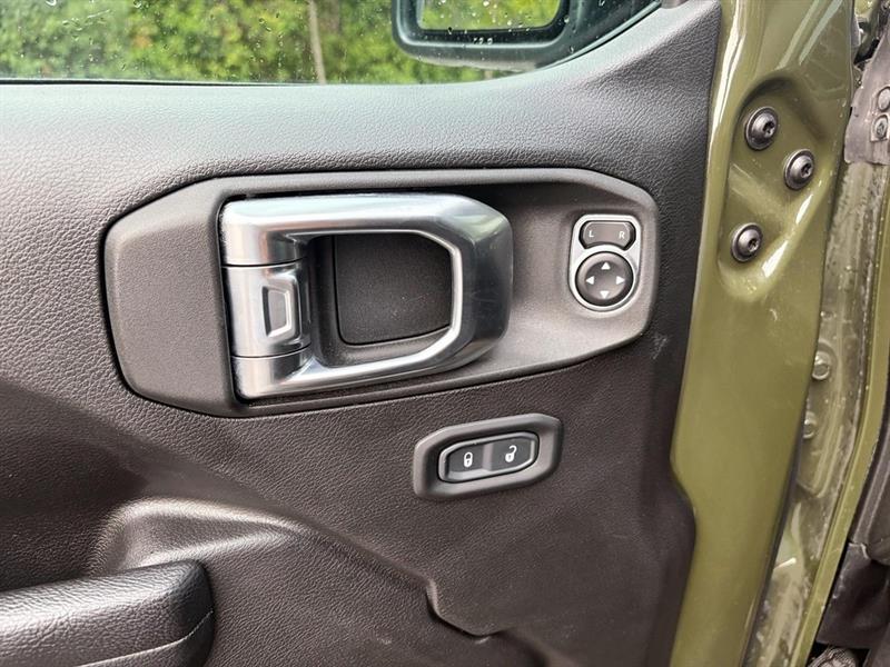 jeep Wrangler 2023 - 15