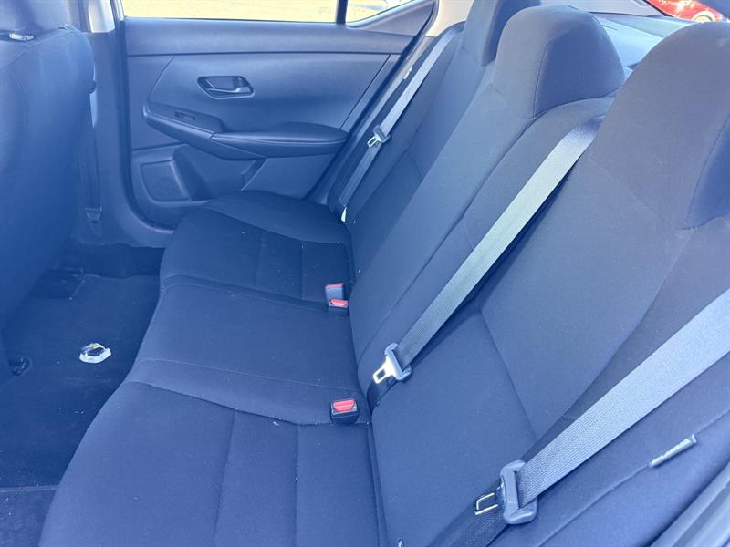 nissan Sentra 2024 - 12