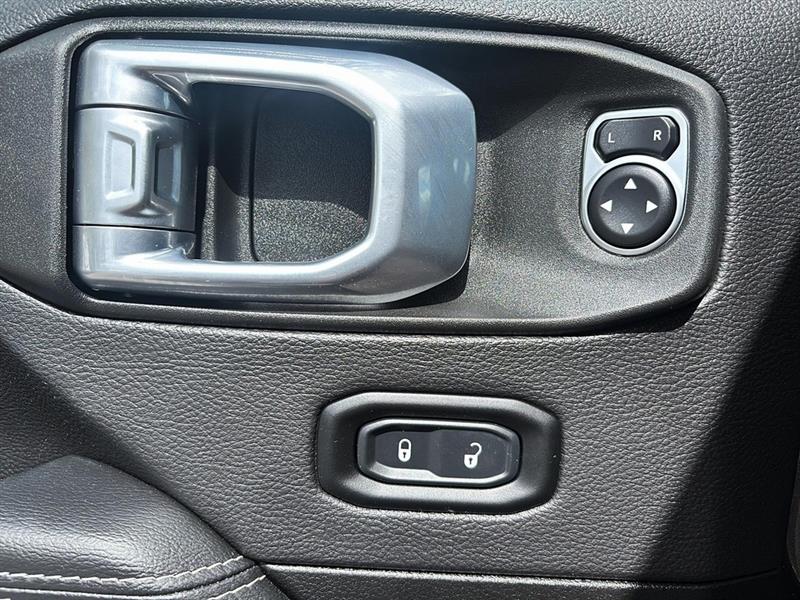 jeep Wrangler 2023 - 15