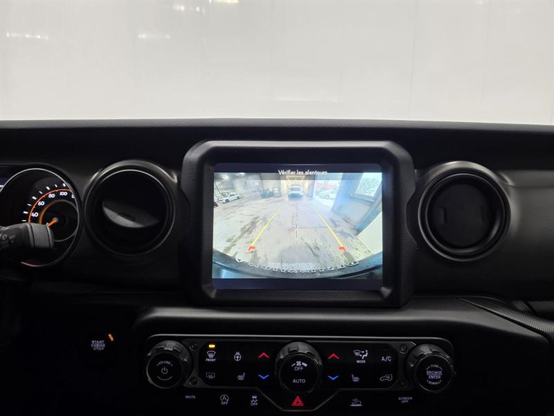 jeep Wrangler 2022 - 11