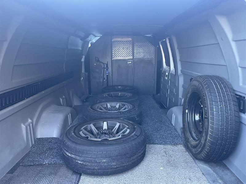 ford Econoline 2011 - 13