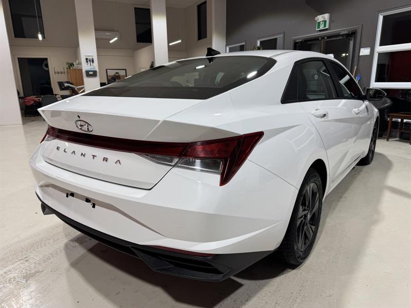 hyundai Elantra 2023 - 7