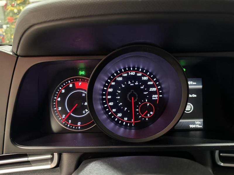 hyundai Elantra 2023 - 17