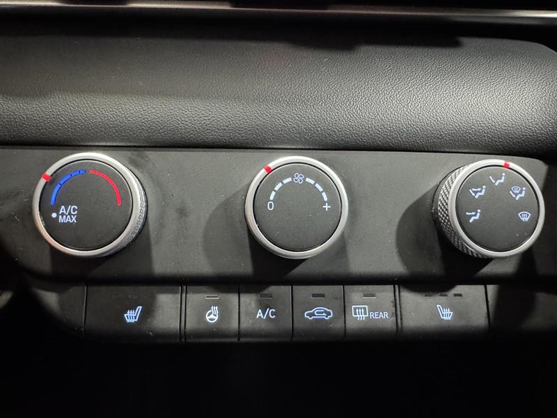 hyundai Elantra 2023 - 24