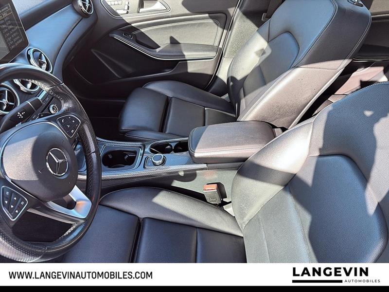 mercedes-benz GLA 2020 - 16