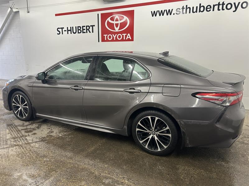toyota Camry 2018 - 4