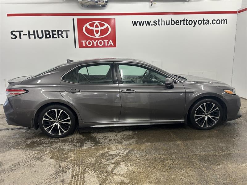 toyota Camry 2018 - 7