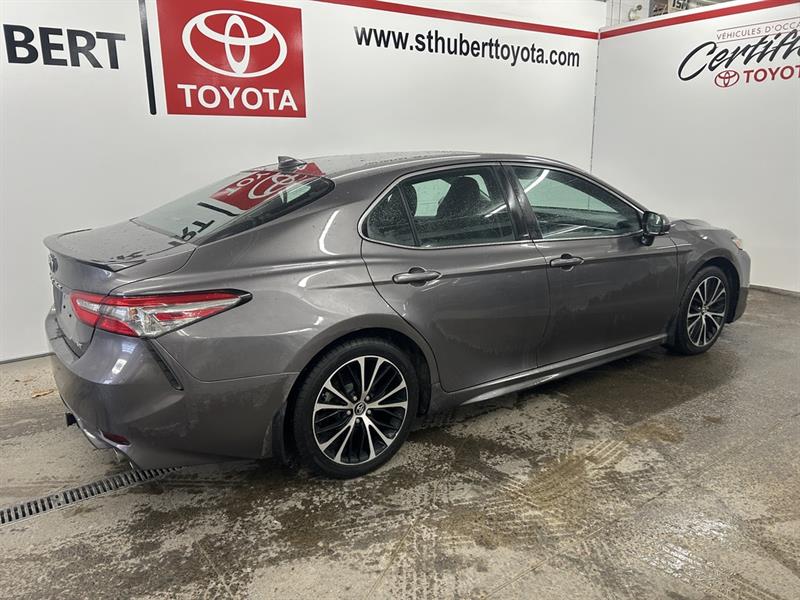 toyota Camry 2018 - 8