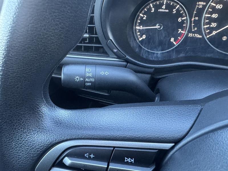 mazda Mazda3 Sport 2022 - 18