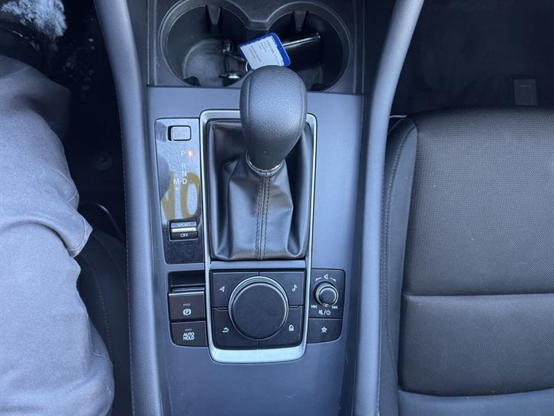 mazda Mazda3 Sport 2022 - 26