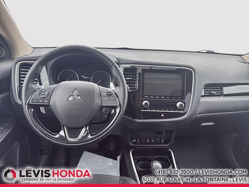 mitsubishi Outlander 2020 - 16