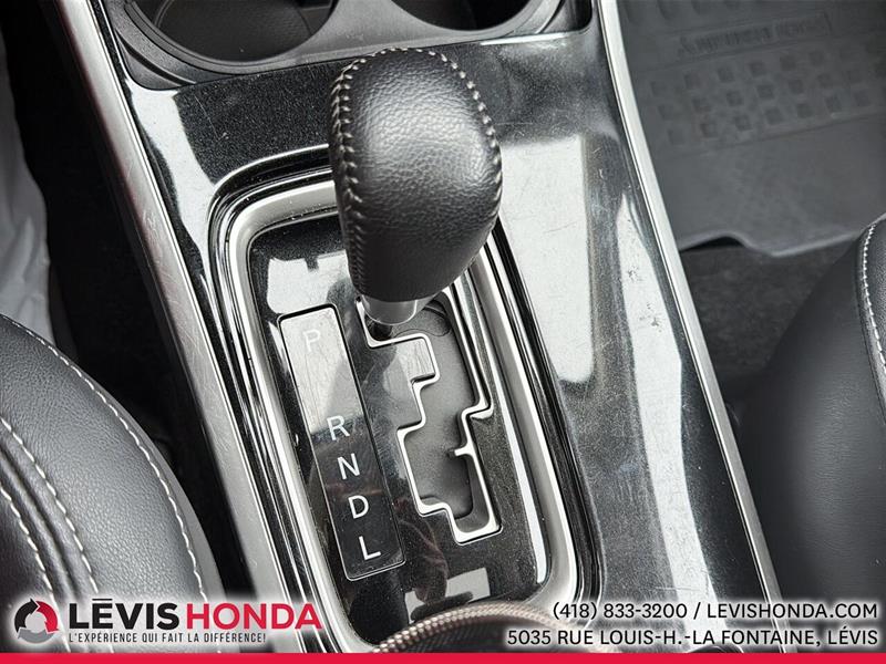 mitsubishi Outlander 2020 - 23