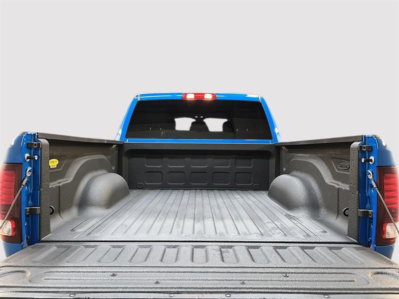 ram 1500 Classic 2023 - 12