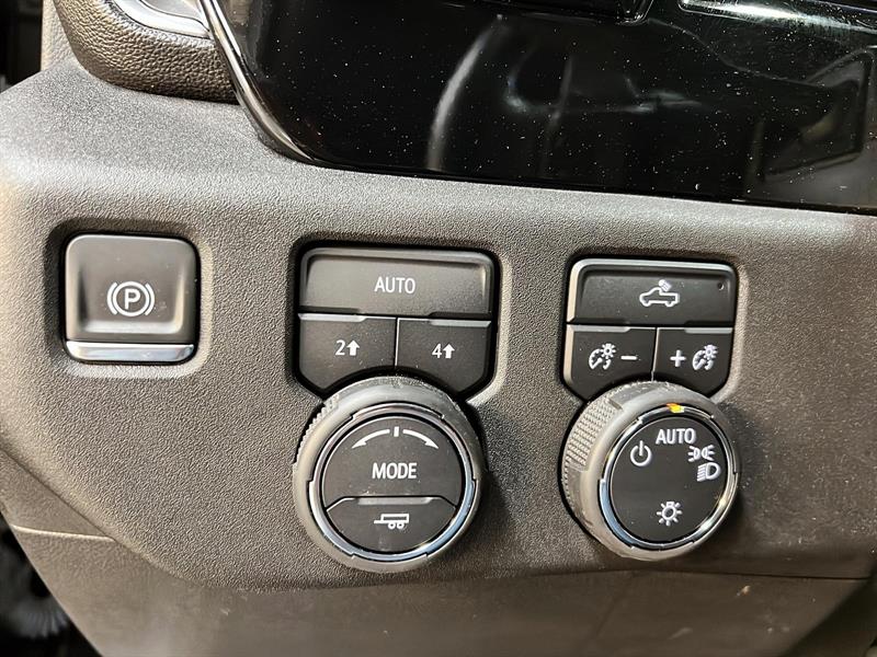 chevrolet Silverado 1500 2024 - 22