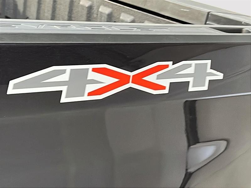 chevrolet Silverado 1500 2024 - 28