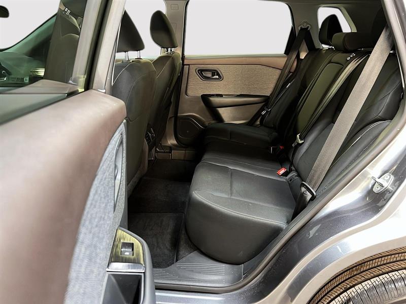 nissan Rogue 2023 - 9