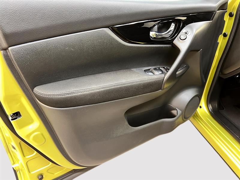 nissan Qashqai 2019 - 24