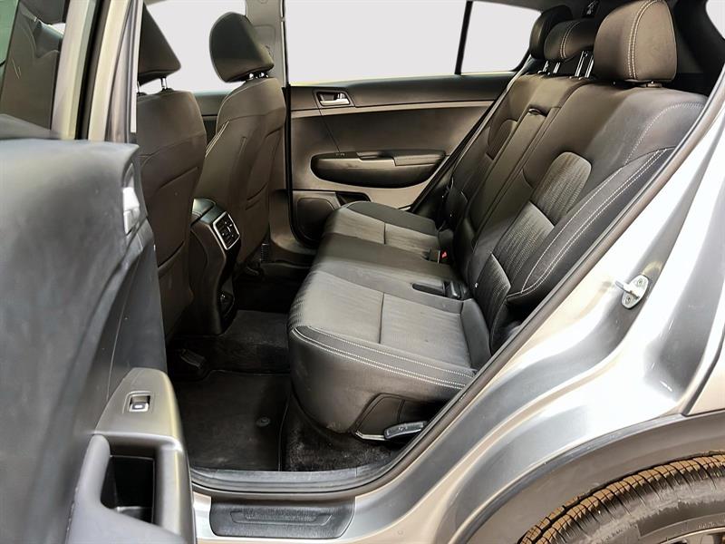 kia Sportage 2022 - 9