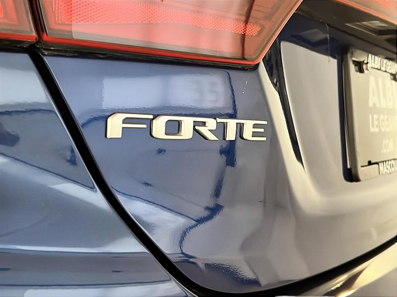 kia Forte 2024 - 22