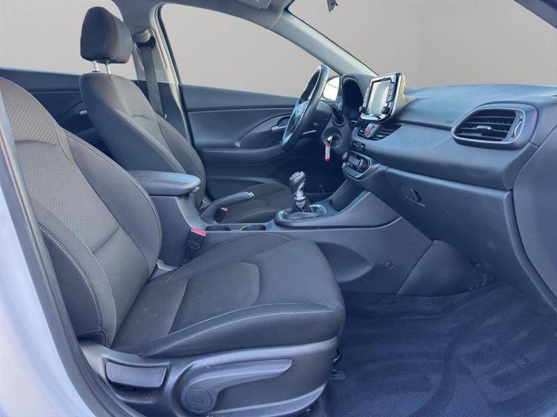 hyundai Elantra GT 2020 - 15