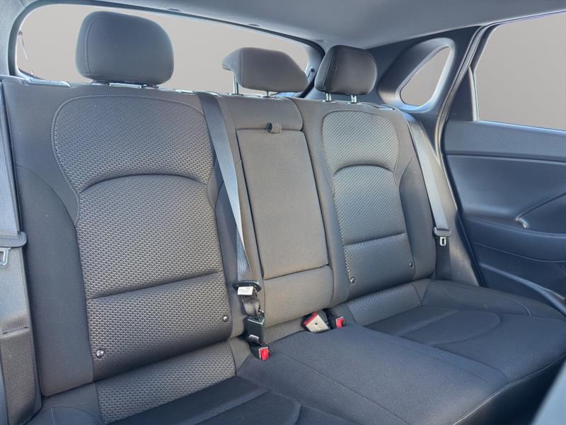 hyundai Elantra GT 2020 - 16