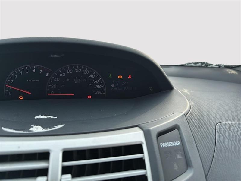 toyota Yaris 2007 - 7