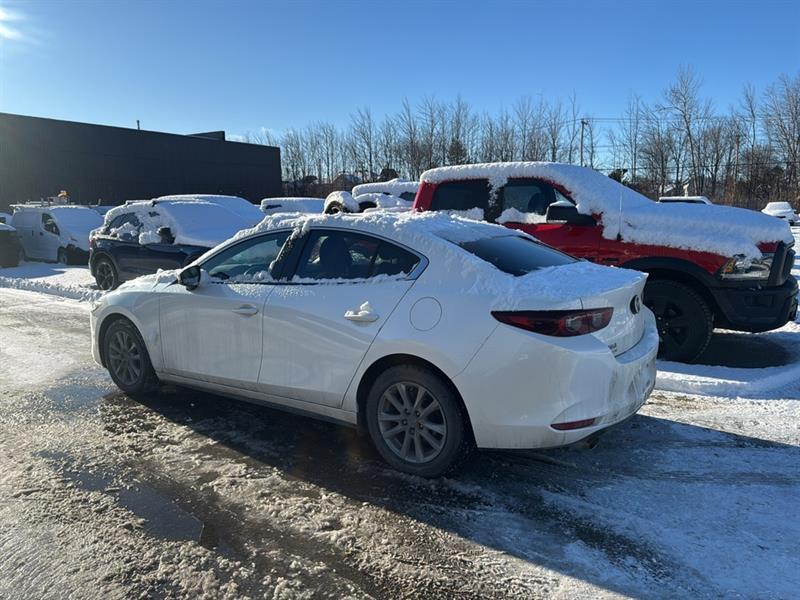 mazda Mazda3 2023 - 4