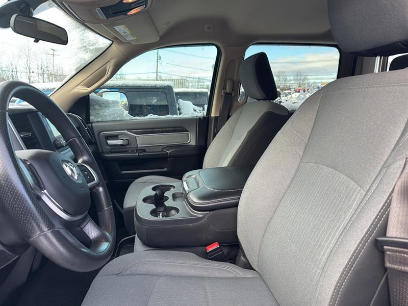 ram 3500 BIG HORN 2019 - 7