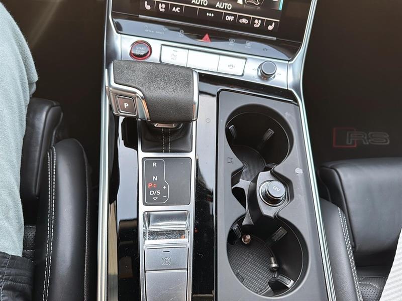 audi RS 6 Avant 2022 - 17