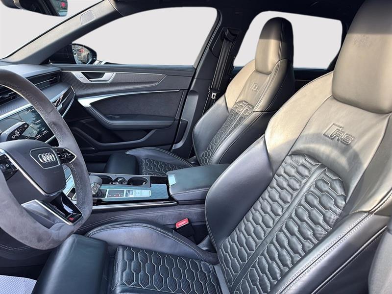 audi RS 6 Avant 2022 - 18